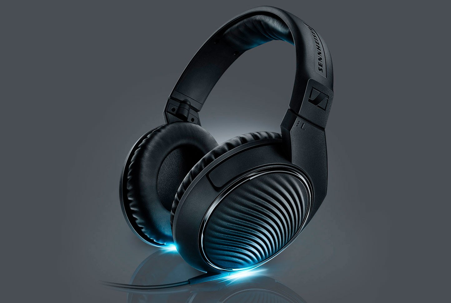 SENNHEISER HD 200 PRO